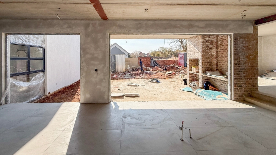 4 Bedroom Property for Sale in Landsmeer Residential Estate North West